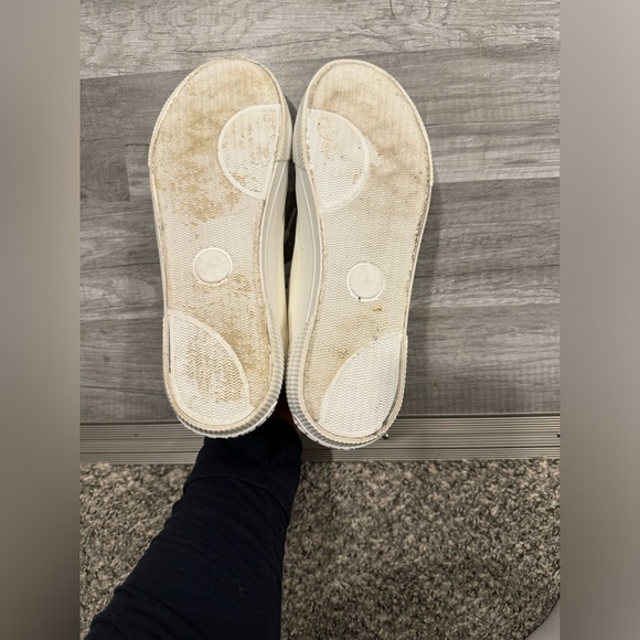 Rocket Dog Sneakers - Picture 2 of 3